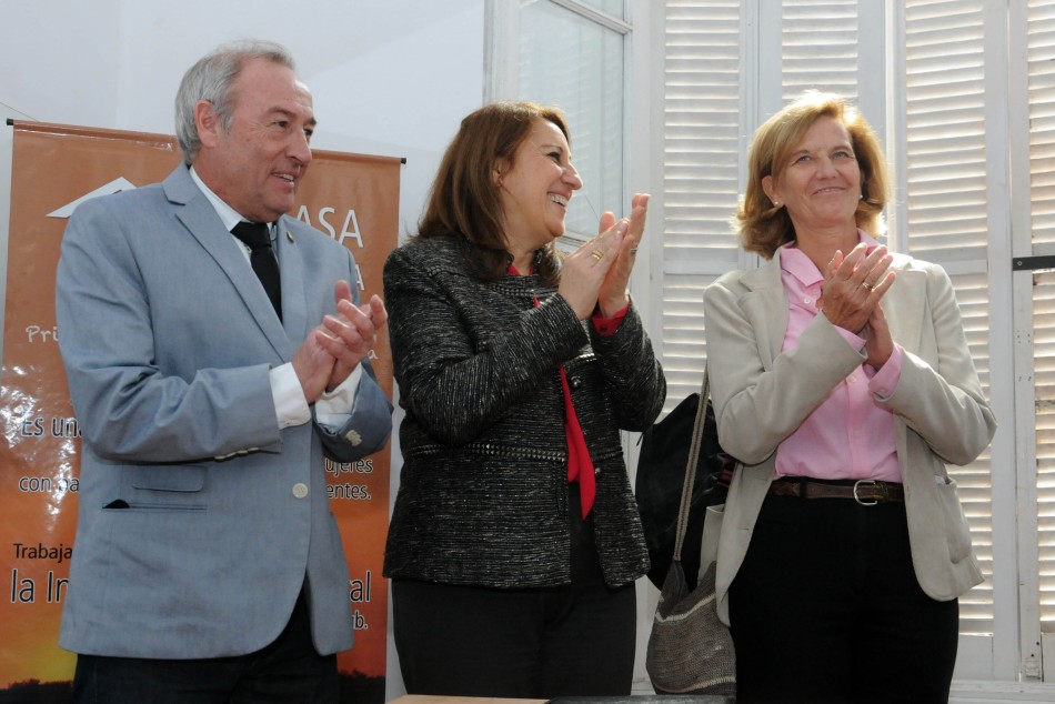 59537 | Firma convenio Casa del Paraná - Dir. Gral. de Comunicación Social (Silvio Moriconi)