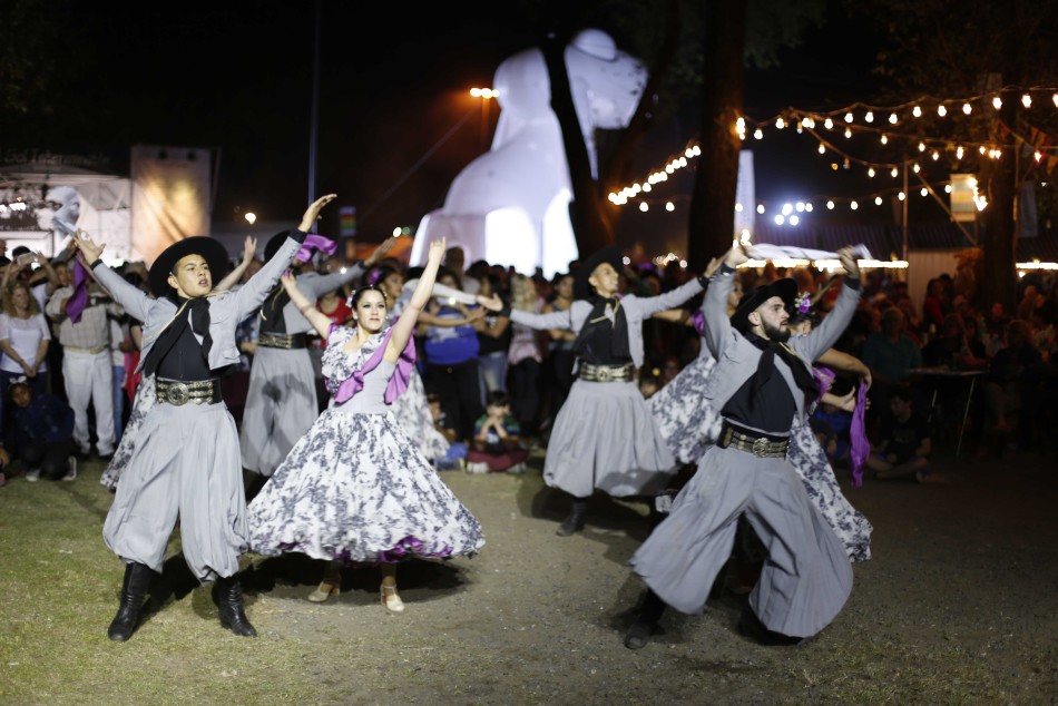 110457 | Stand argentino en Colectividades 2017 - Prensa - Sec. de Cultura y Educación