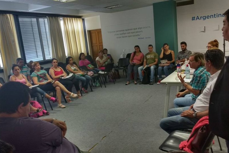 125635 | Comenzó el curso de Gestión Empresarial para emprendedores locales -