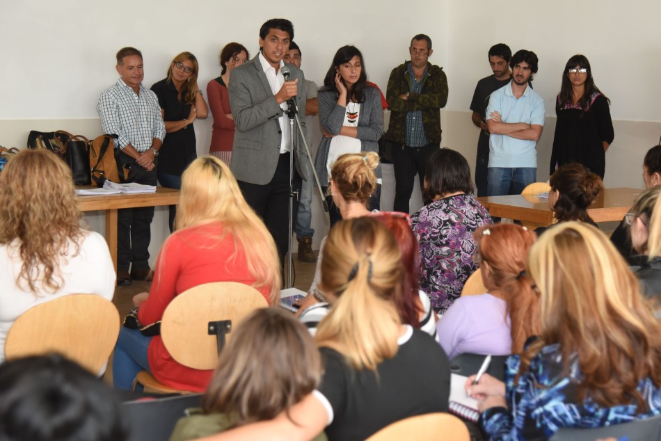 129089 | Inicio cursos ABC Emprende - Dir. Gral. de Comunicación Social (Franco Trovato)