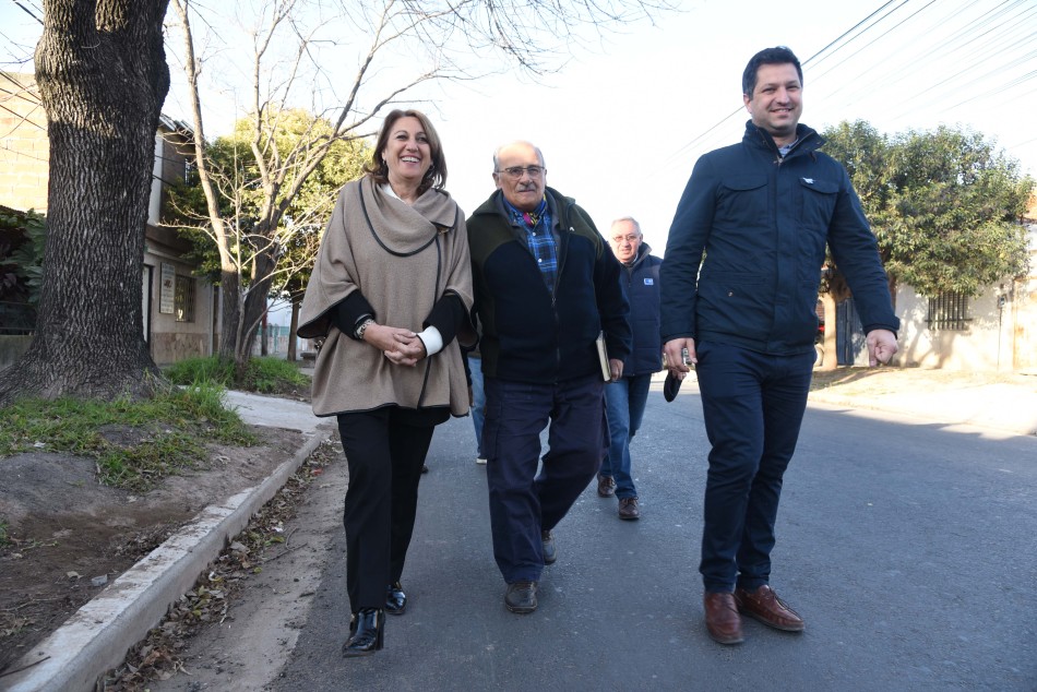 139556 | Recorrida pavimento definitivo calle España - Dir. Gral. de Comunicación Social (Silvio Moriconi)