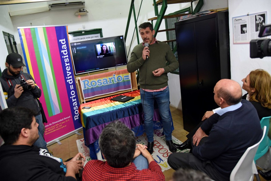 155803 | Firma Convenio Colectivo LGTBI  - Subsecretaría de Comunicación Social (Marcelo Beltrame)