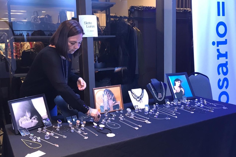 190260 | Emprendedores rosarinos ofrecieron sus creaciones al mercado mayorista  - Secretaría de Producción, Empleo e Innovación