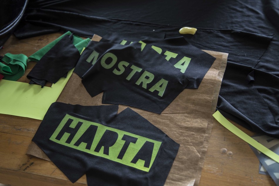 258376 | Fotos confección de cubrebocas en CMD Sur - Sec. de Cultura y Educación (Guillermo Turin Bootello)