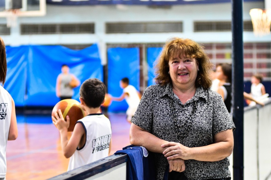 306084 | Chiqui Goñi, presidenta del club Unión y Progreso - Secretaría de Deporte y Turismo / Guillermo Buelga