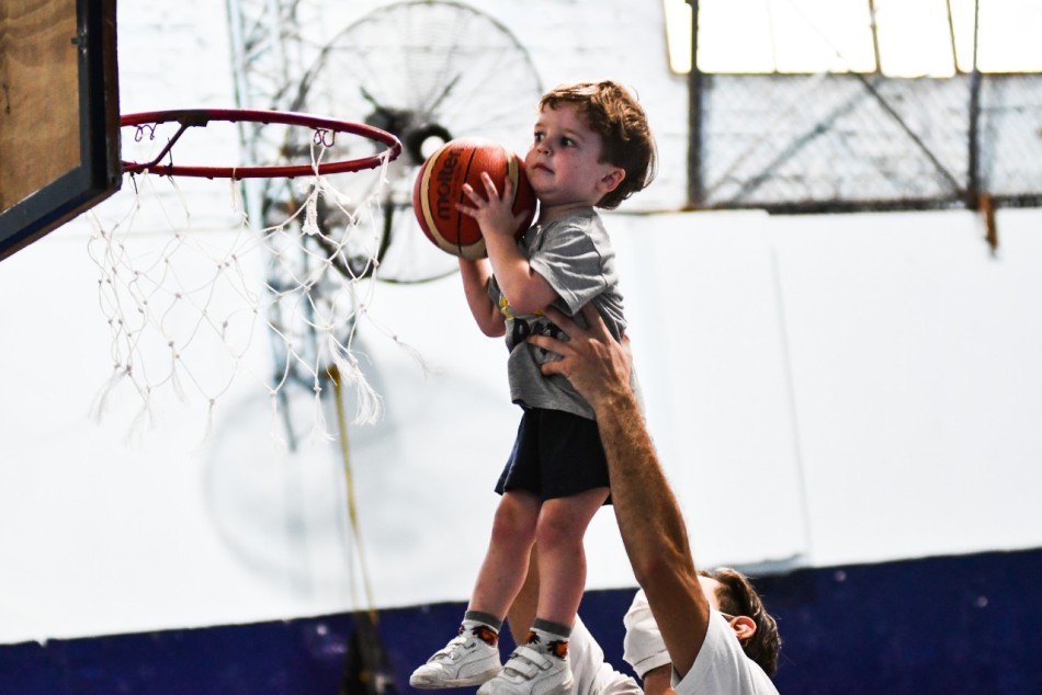 306086 | Unión y Progreso, club de amigos de toda la vida - Secretaría de Deporte y Turismo / Guillermo Buelga