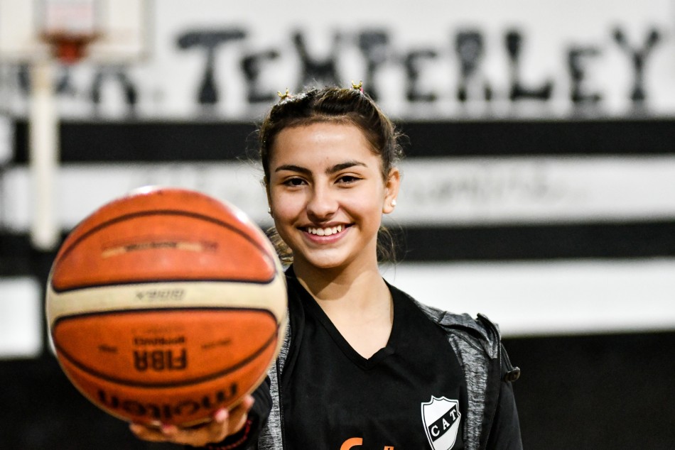 323058 | Candela Díaz, la chica de Tablada que se destaca en básquet - Secretaría de Deporte y Turismo / Guillermo Buelga