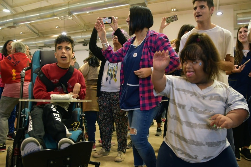 387849 |  - Mariela Aronna - Secretaría de Deporte y Turismo