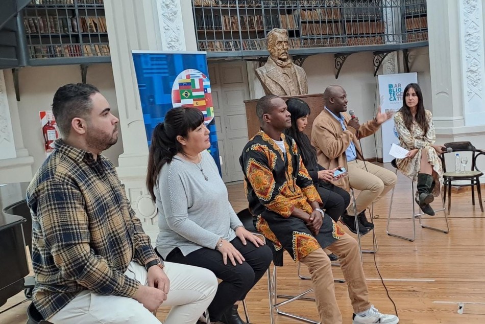 518514 | 1° Foro Rosario Abierta al Mundo - Municipalidad de Rosario (archivo)